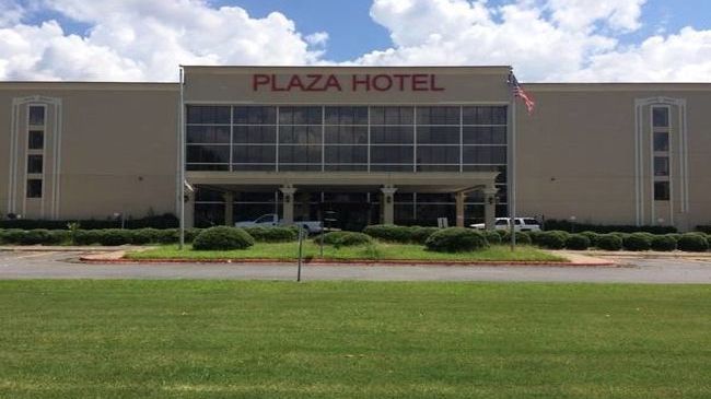 Plaza Hotel And Suites Pine Bluff Exterior foto